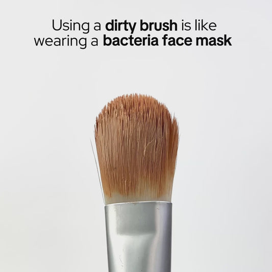 Video explaining how dirty brushes carries bacteria and spatula is hygiene solution.