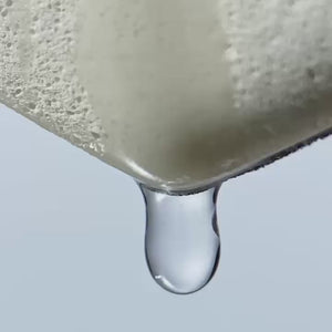 RE LUMI Base Duo video showcasing stainless steel spatula and bio-based puff for smooth, clean, sustainable foundation application.
