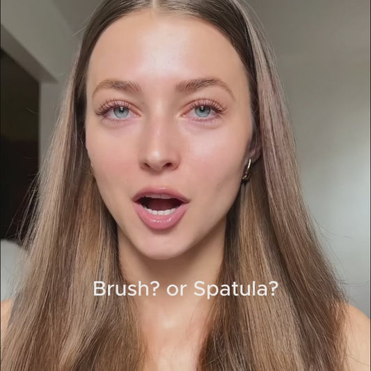 Comparing foundation brush vs RE LUMI makeup spatula and puff for smooth, natural skin coverage.