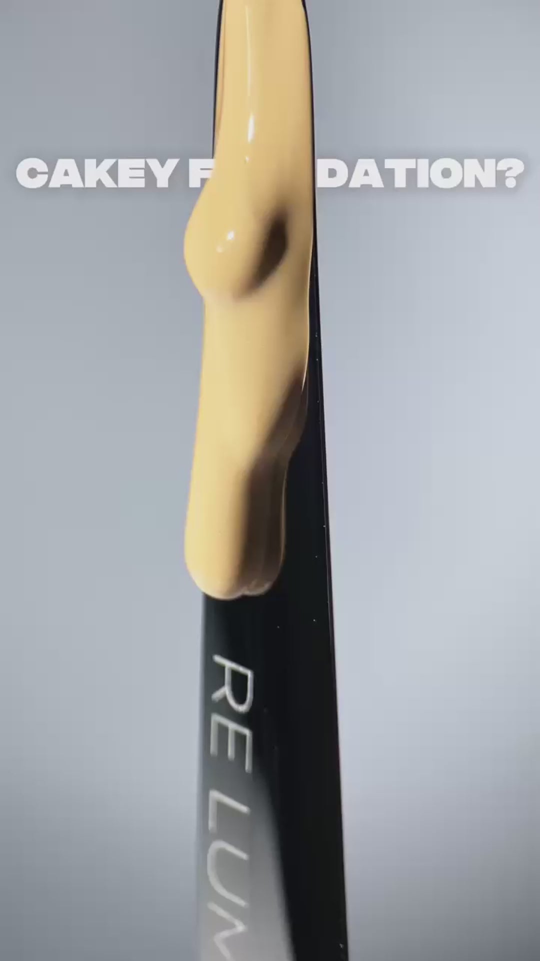 RE LUMI spatulas with foundation swipes and puff duo showing flawless, eco-friendly K-beauty base tools.